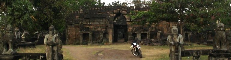Adventure Vacation Trip Cambodia, Nokor Temple